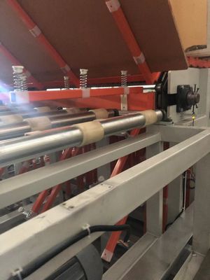 Hydrauliczne prasy ciepłe do sklejki automatyczna linia prasowa krótkiego cyklu do Mdf